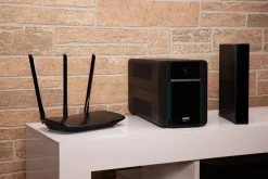 APC Easy UPS BVX Series BVX2200LI - UPS - AC 220-240 V - 1200