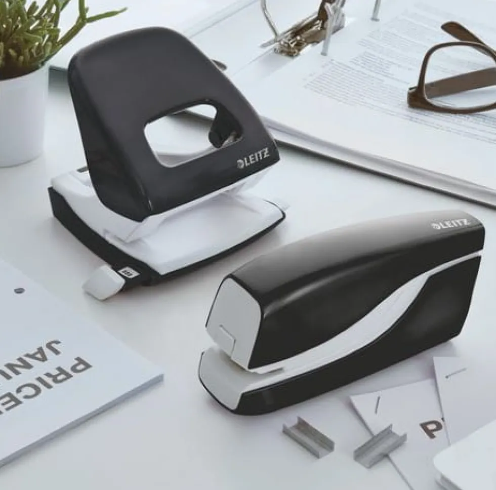 Elhäftare LEITZ WOW 5566 svart