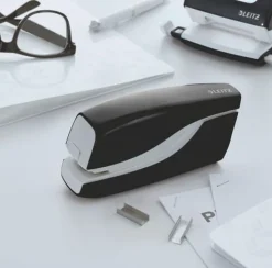 Elhäftare LEITZ WOW 5566 svart