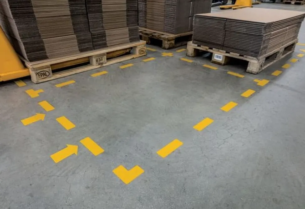 Golvmarkering L-form gul 10/fp