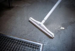 Golvskrapa VIKAN Hygien dubbel 40cm vit