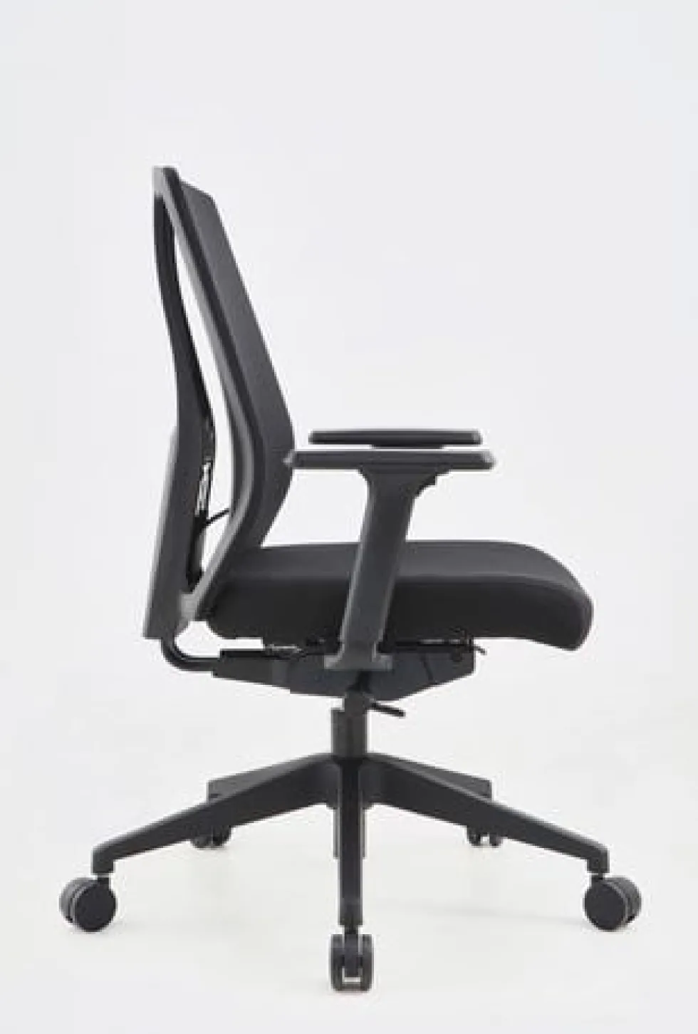Kontorsstol LYRECO Pegasus mesh svart