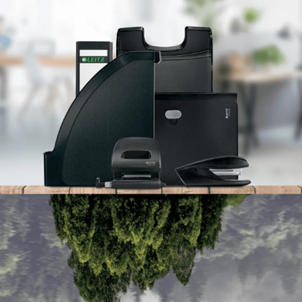 Leitz Recycle Hålslag 2h/30ark EU röd