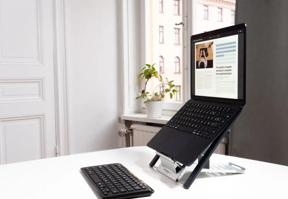 MOUSETRAPPER Type Mini Wireless Keyboard, Black