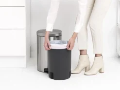 Papperskorg BRABANTIA Pedalhink Newicon 20L Matt stål