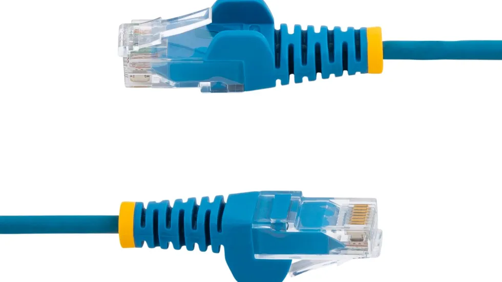 StarTech.com 50cm Slim LSZH CAT6 Ethernet Cable, 10 Gigabit