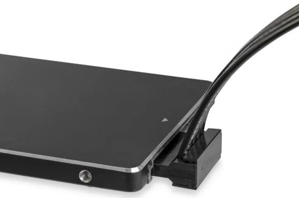 StarTech.com 15.7 in (400 mm) SATA Power Splitter Adapter Cable