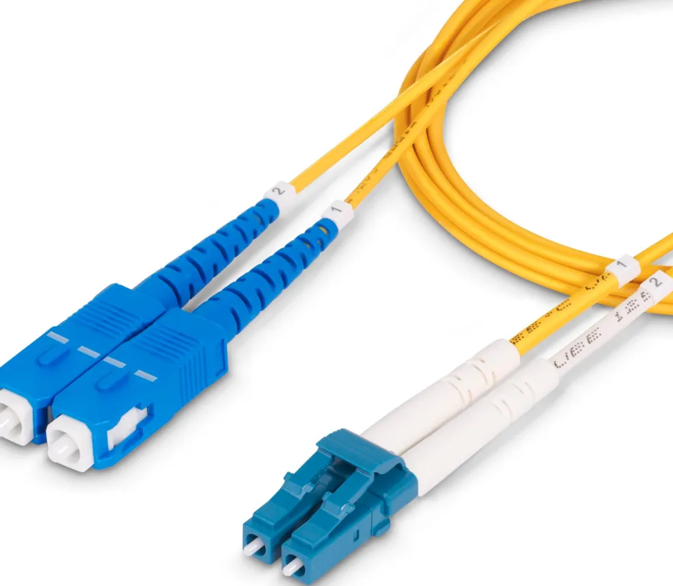 StarTech.com 7m (23ft) LC to SC (UPC) OS2 Single Mode Duplex