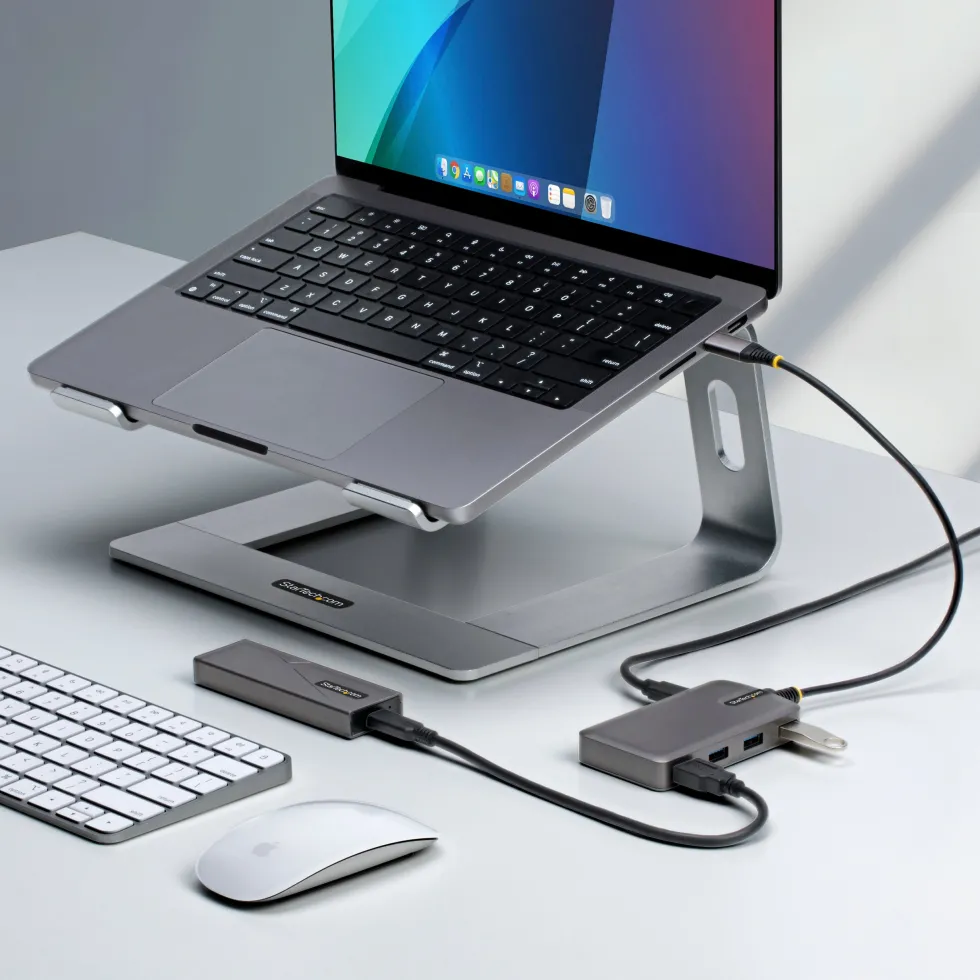 StarTech.com 4-Port USB-C Hub, USB 3.0 5Gbps, Bus Powered, USB