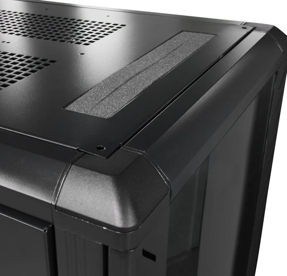 StarTech.com 32U 19" Server Rack Cabinet, Adjustable Depth 6-32