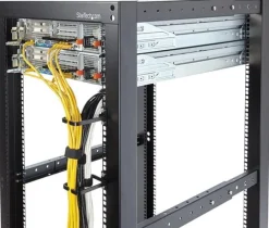 StarTech.com 1U Vertical 2.2 x 3.9in Server Rack Cable