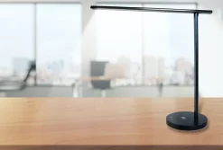 Unilux DIVA Skrivbordslampa LED med USB Svart