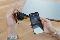Verbatim My Finder Bluetooth Tracker, Black/White (2-pack)